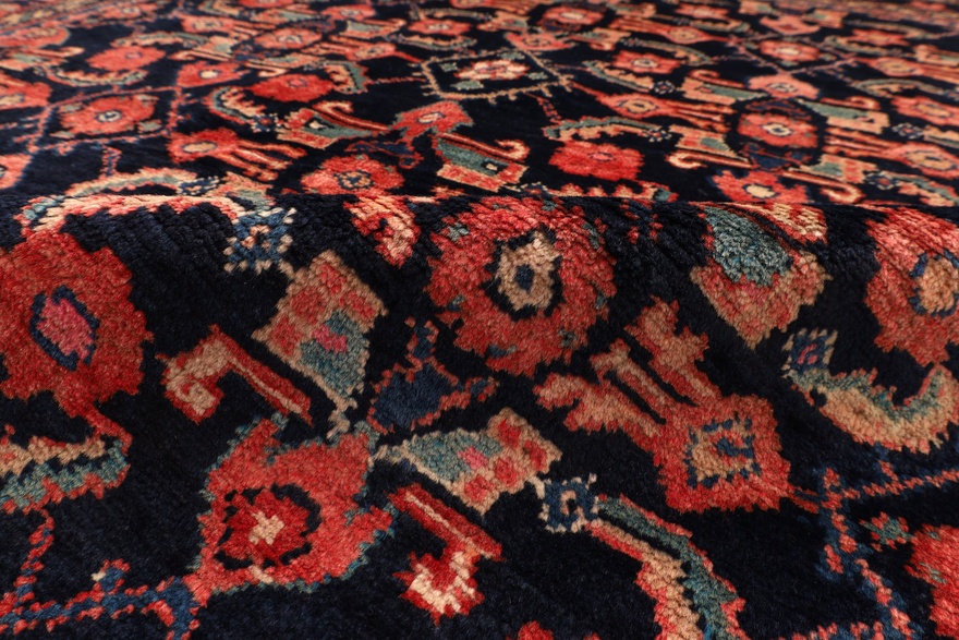 Nahavand Carpet  208x150