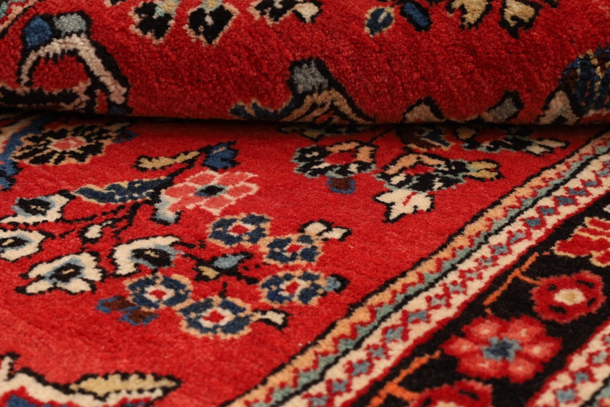 Sarouk Carpets  434x81