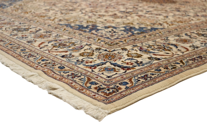 Nain9La Carpet  350x253