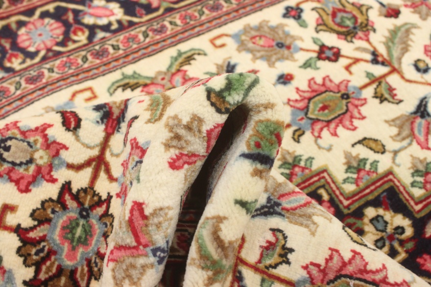 Tabriz Carpet 152x98