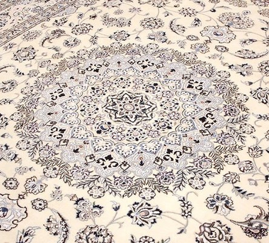 Naien 9La Carpet 353x249