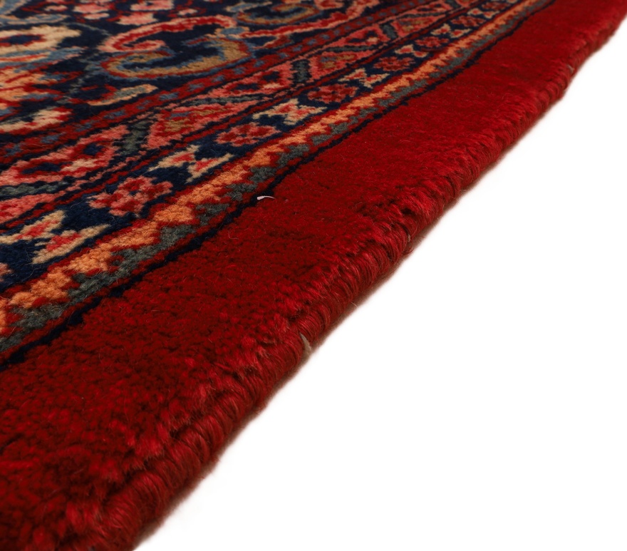 Sarouk Carpet  526x345