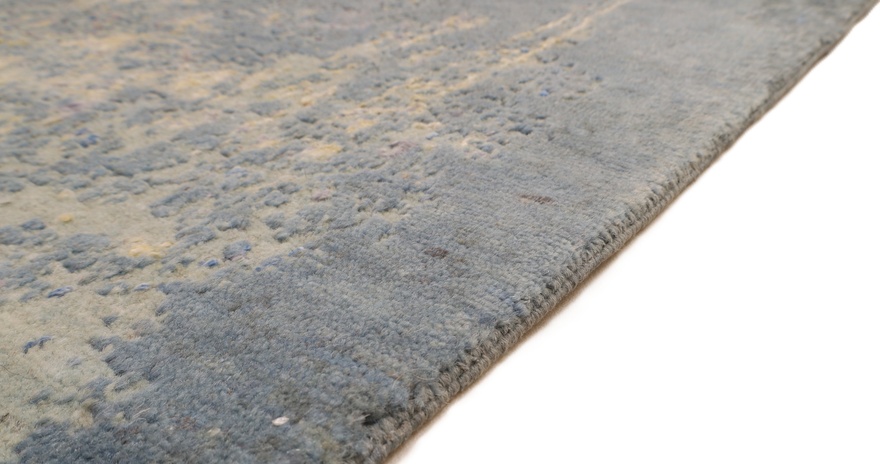 MODERN LOTUS Carpet 243x166