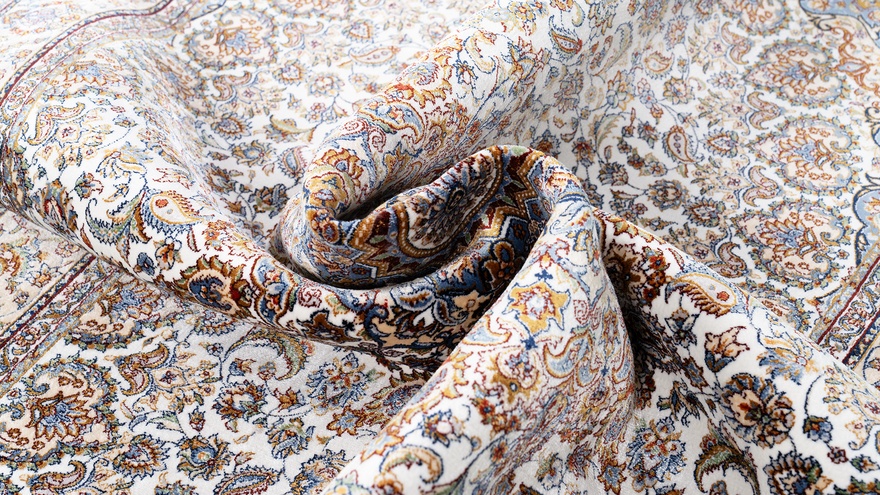 Qom  Dahlia Carpet 150x100