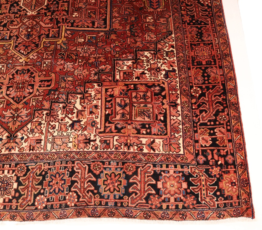 Heriz Carpet  409x296