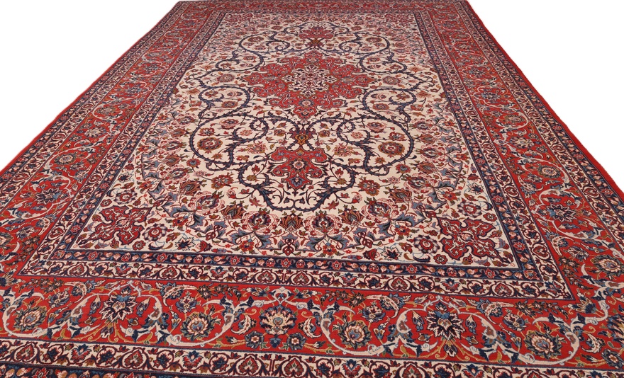 Antique Isfehan Carpet 454x296