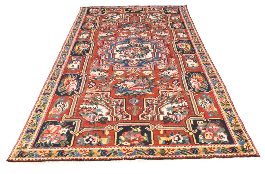 Antique Bakhtiar Carpet  248x162