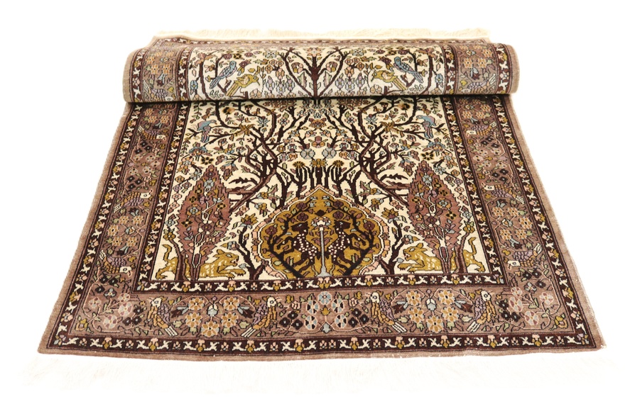 Kashmir Silk Carpet 153x90