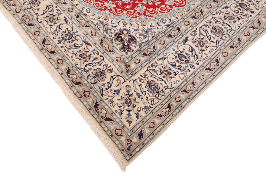 Nain Carpet  395x288