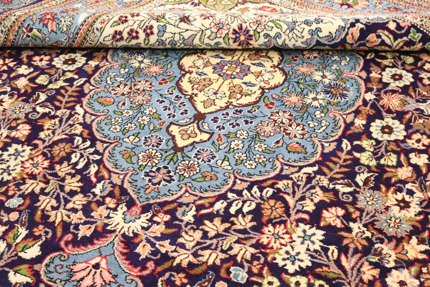 Ghom Carpet 347x230