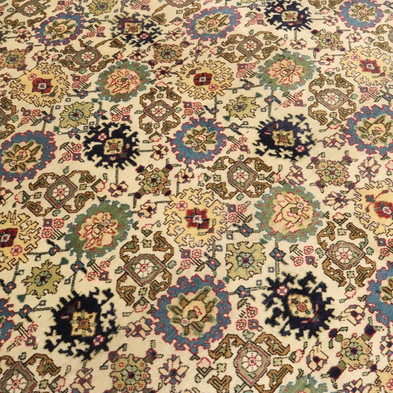 Tabriz Carpet 425x344