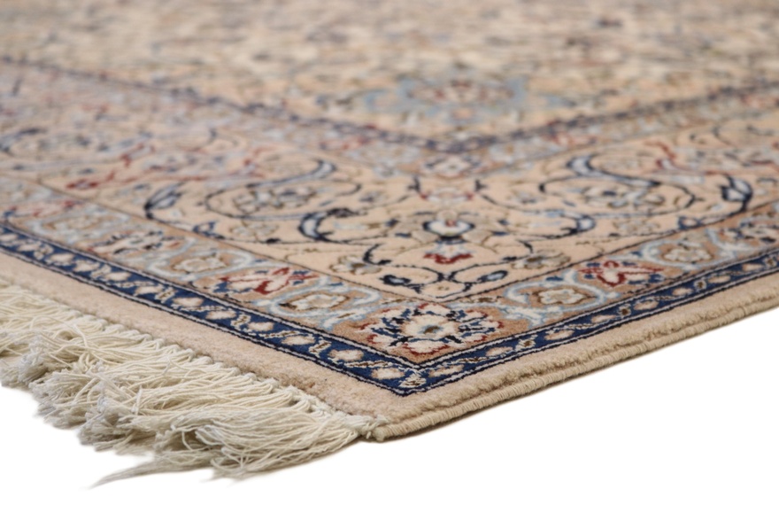 Nain9La Carpet  330x208