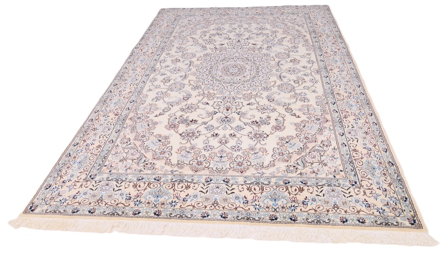 Nain 9 La Carpet  312x204