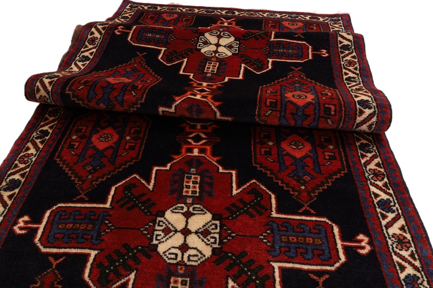 Shahsawand Carpet  292x82