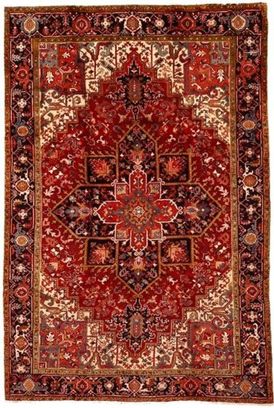 Heriz Carpet 333x250