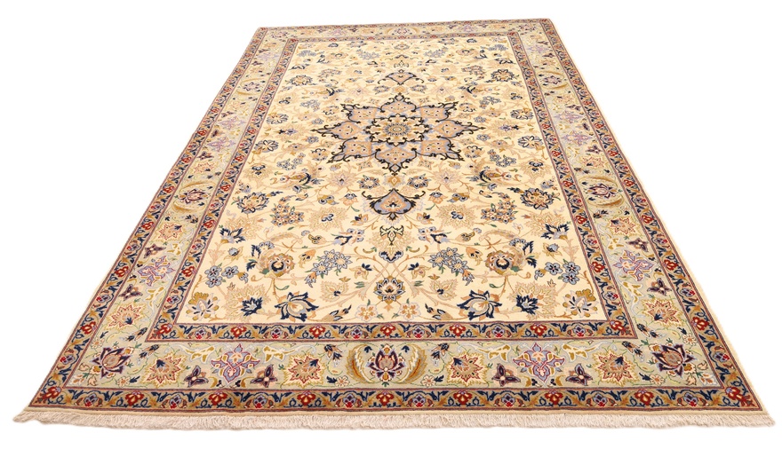 Najafabad Carpet 347x226
