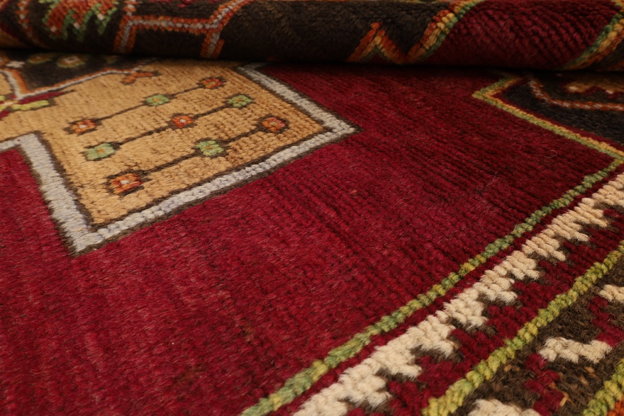 Antique Azerbeijan Carpet  225x125