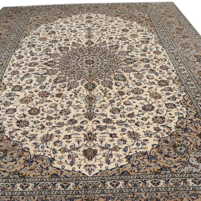 Kashan Carpet 417x308
