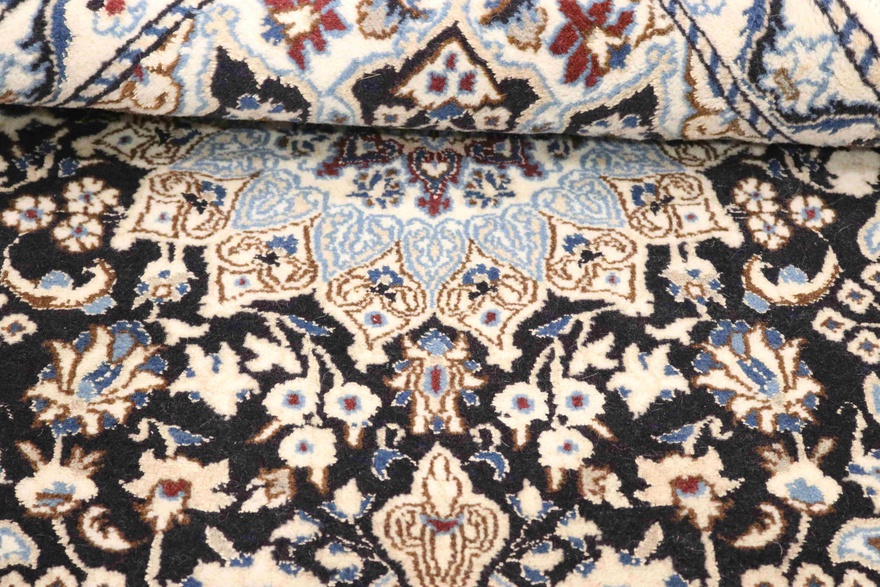 Nain Carpet 135x84